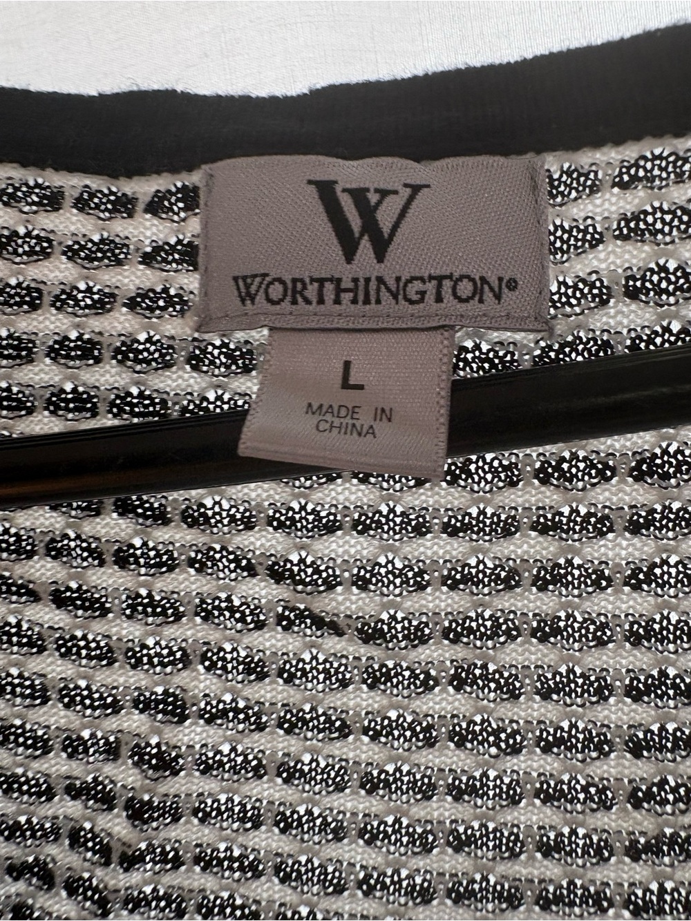 Worthington Black & White Textured Knit Top
